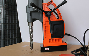 磁力鉆導軌的嚴密性直接影響鉆孔的精密程度 磁力鉆導軌的嚴密性直接影響鉆孔的精密程度